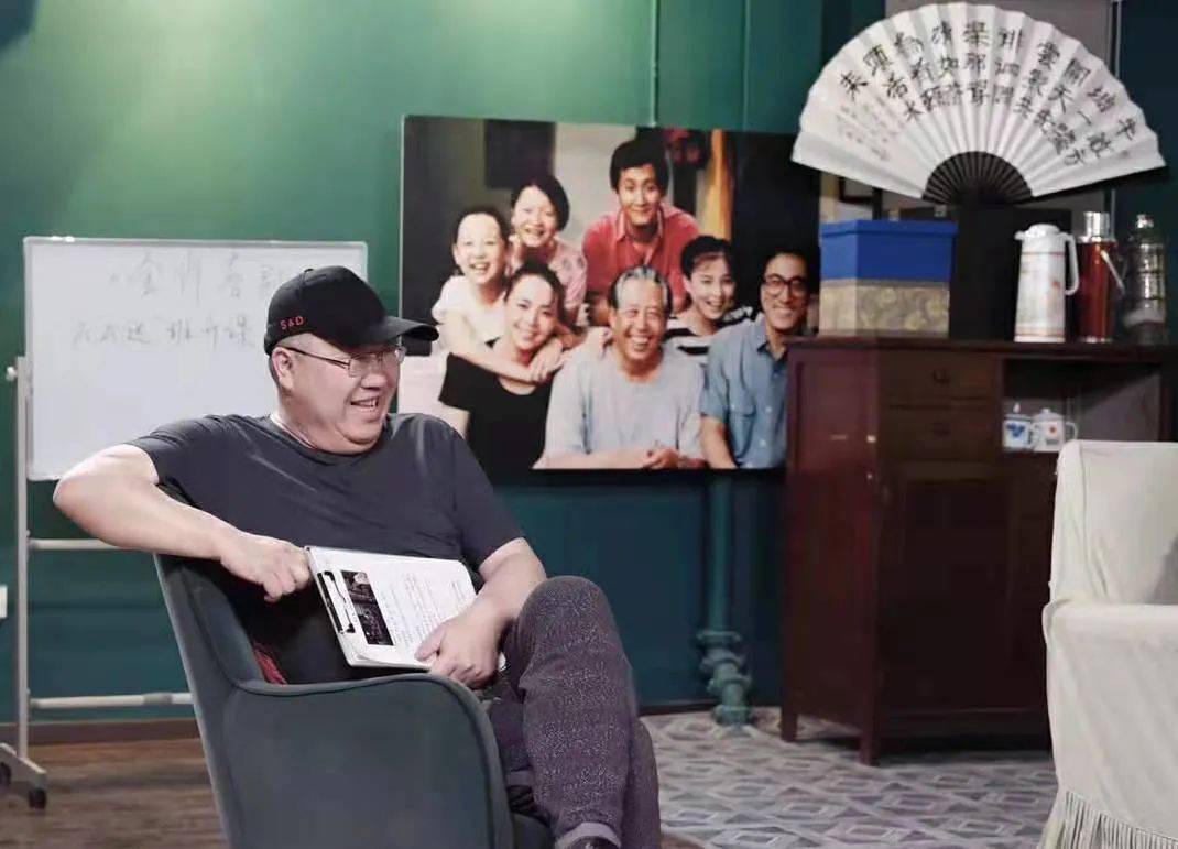 紧张关系渐缓和，英达深情回忆《我爱我家》，称宋丹丹是喜剧大师