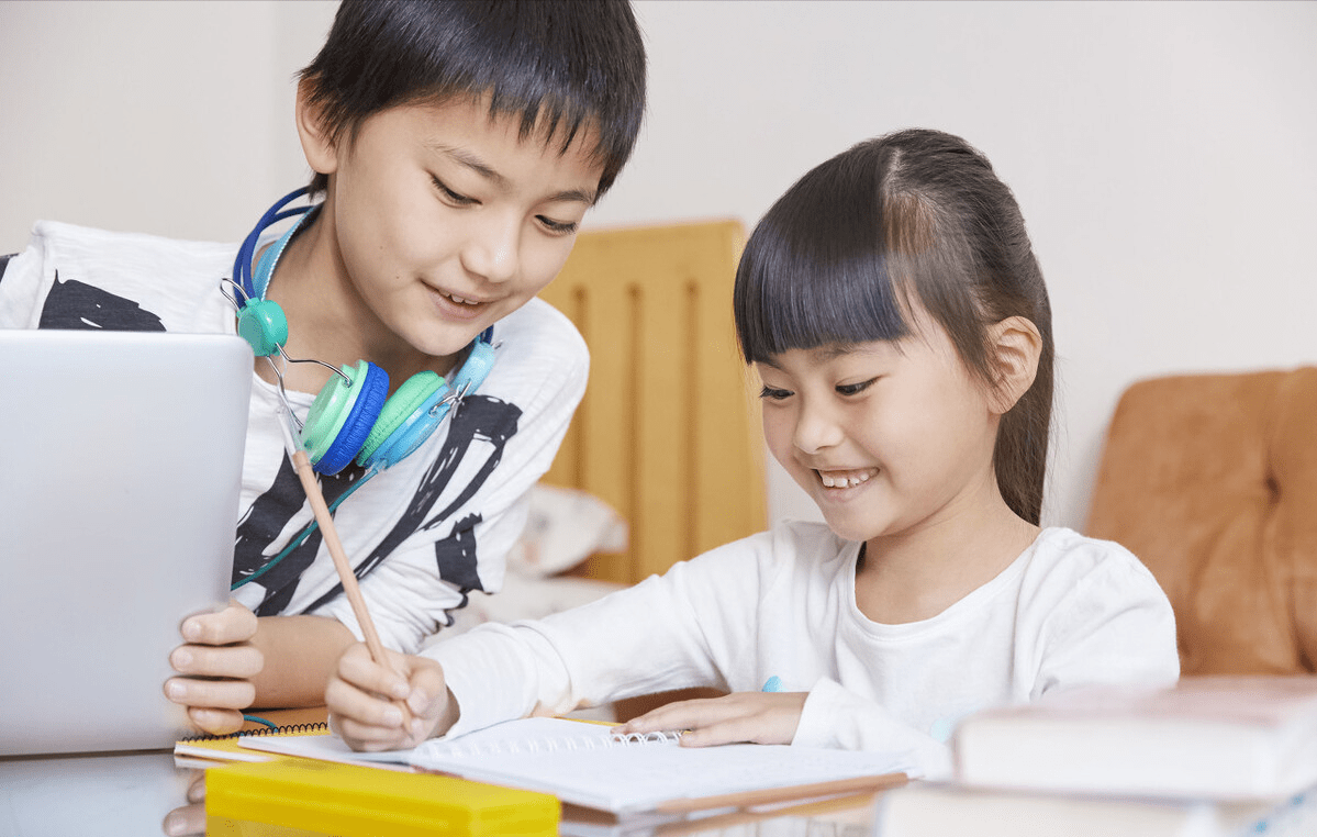 如何写字好看小学生 6a64f0732616401693677e22ae56ca5b.png