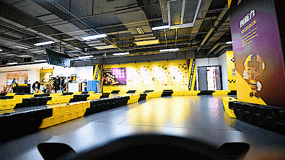 玩卡丁车要注意些什么还有哪些过弯技巧和赛车小知识