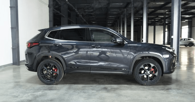 新款星途lx谍照曝光将于上海车展上市