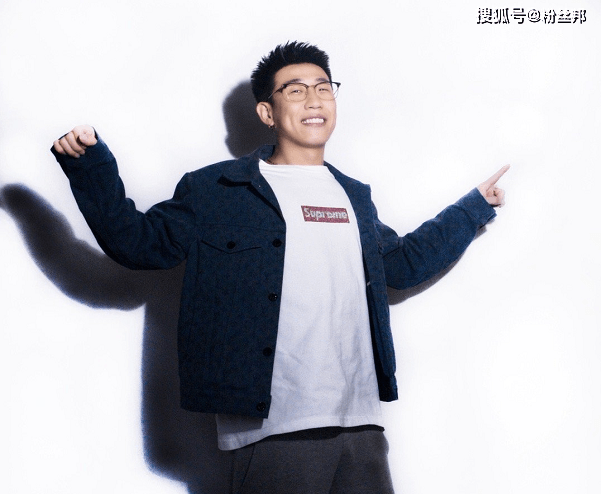 平台有个"六扇门"同样也是如此,最大掌柜曾是红遍网络的神豪"china