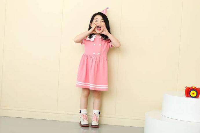 气温|广东又双叒降温了，这种天气怎样给宝宝穿衣服才最合适？