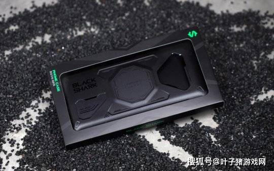 利器|怪兽级游戏利器君临天下 黑鲨4Pro游戏手机首发开箱评测