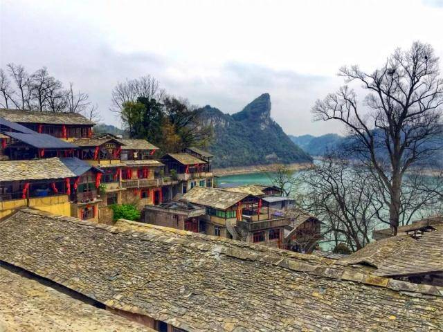 中国最美的石板村，房屋用石板砌，就连屋顶都用石板盖