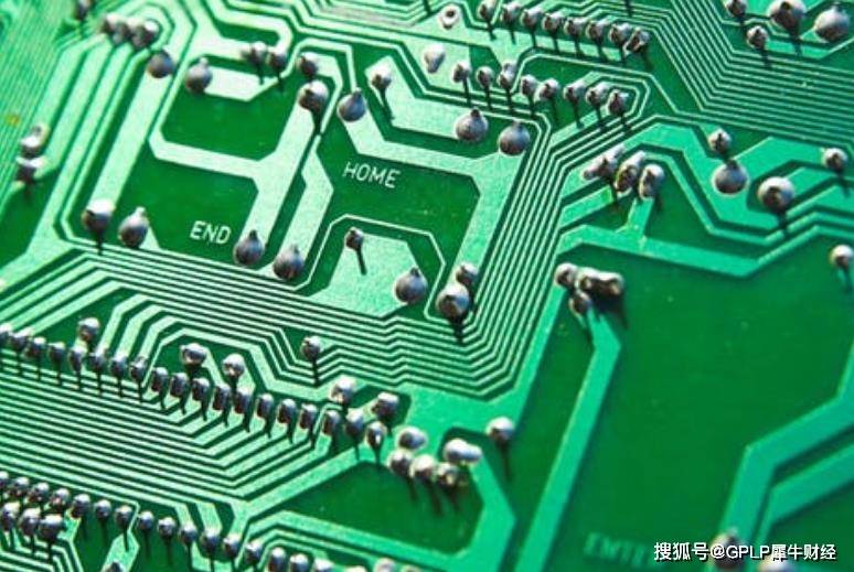 “清华系”力合微上市后业绩降36% 营收大半