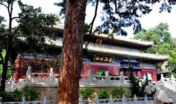 中国最奇的3座寺庙，有一座是镇城之宝，还有一座不知供奉谁