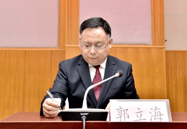 德城公安分局局长,区政法队伍教育整顿领导小组副组长田正勇