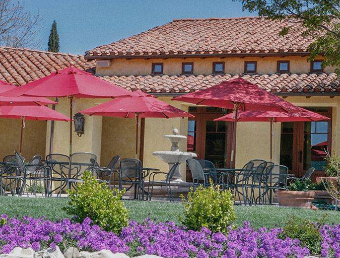 四代苦心经营,成就百年传奇酒庄,带你走进圣安东尼奥