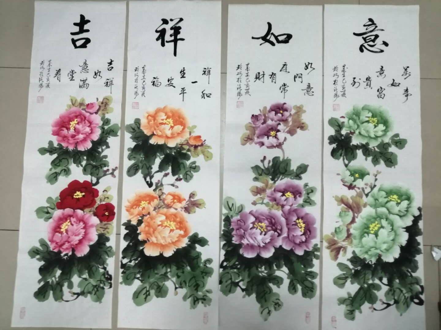 职业画家韩玲巧,河南洛阳人,诸多作品被海内外知名人士收藏