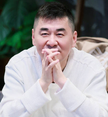 陈建斌写诗力挺新疆棉棉花在你我身上是亲人的温度