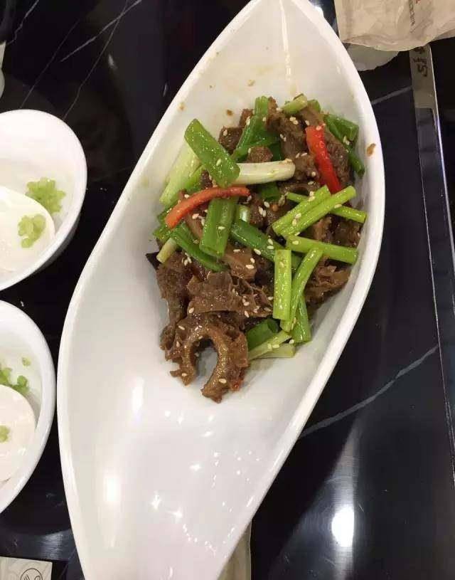 鲜牛记人均(3)
