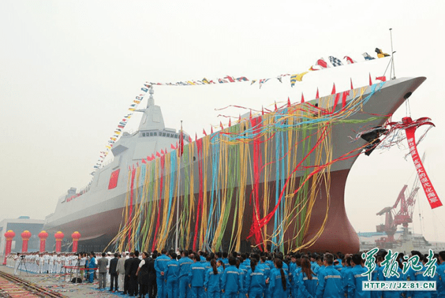 拉萨舰,入列!