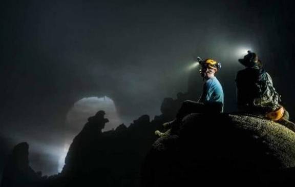 世界上“最大”的洞穴，直径高达320米，万千景观吸引无数旅游者