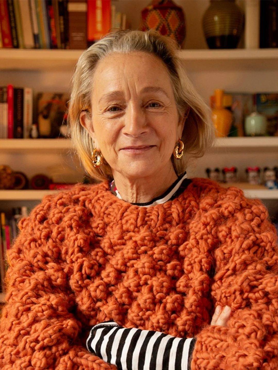 女人过了60岁,优雅老去才是真时尚,这位奶奶活成了女性的榜样_lucinda