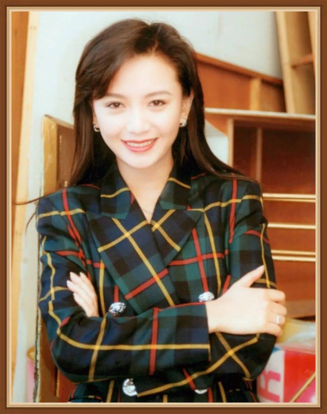 梁朝伟三任女友,最后一人竟然是初恋的闺蜜_曾华倩