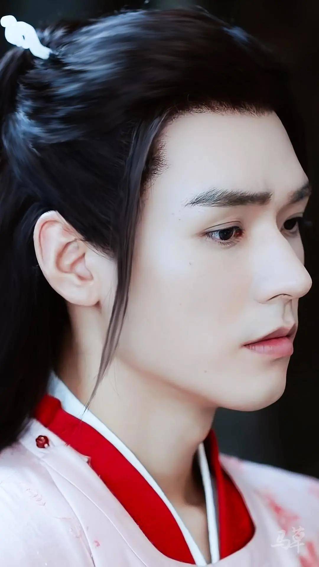 龚俊颜值分析湍急汹涌中的静水流深