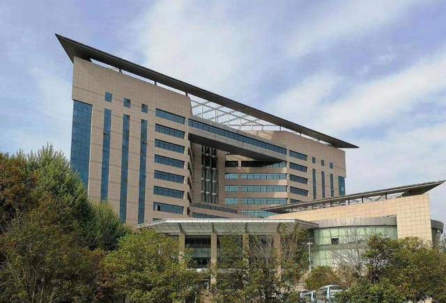 湖北工业大学排名_湖北工业大学(2)