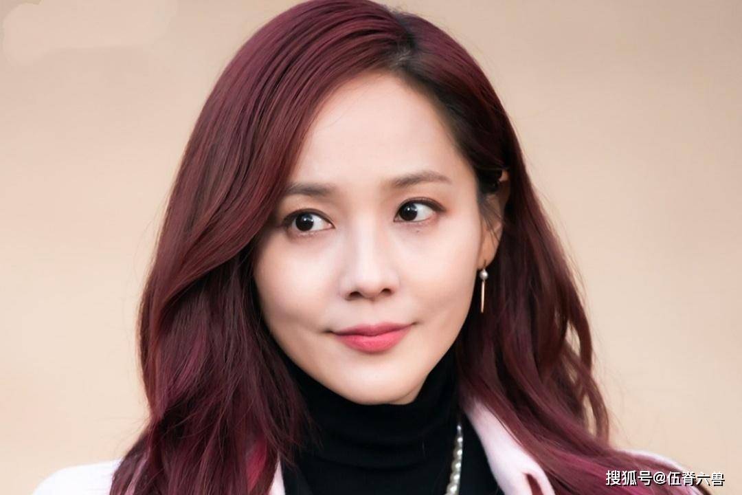 在第12集的最后,吴允熙自以为完成了对周丹泰的报