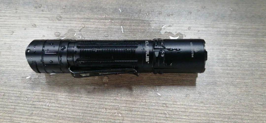 求救手电筒 e027eaaf3b4c45a1be6df0acd41e7255.jpeg