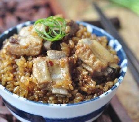排骨焖饭电饭煲放盐吗 0a491da0e6464a529caf1bcb9cb3e0d9.jpeg