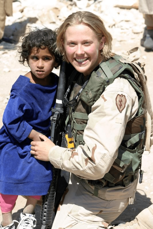 美軍女兵懷孕率為何高居世界榜首美國女兵又經歷了些什麼呢