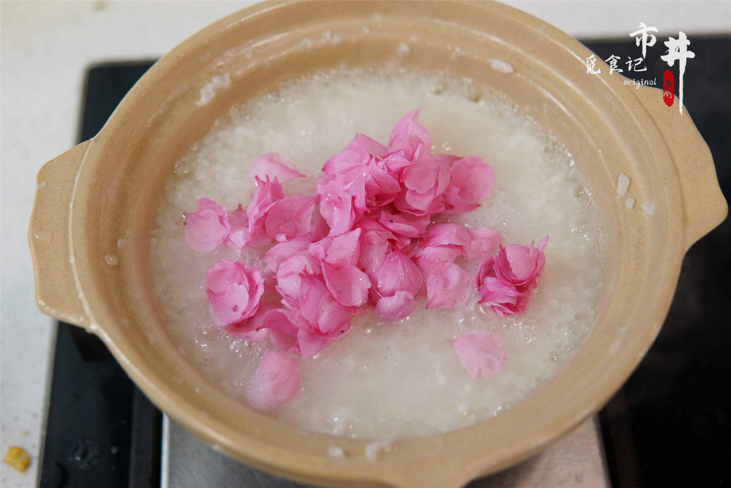 明日清明别忘了喝桃花粥清香甘甜味道好老传统有讲究