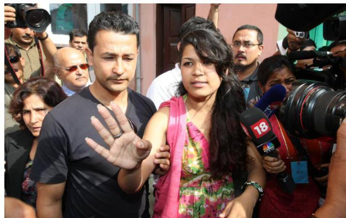 蛇并没有描述查尔斯·索伯拉伊(charles sobhraj)的潮流-颇具争议的