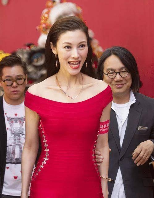 51岁李嘉欣素颜照 0d099b2a24884ad590896d1fcae81e2d.jpeg