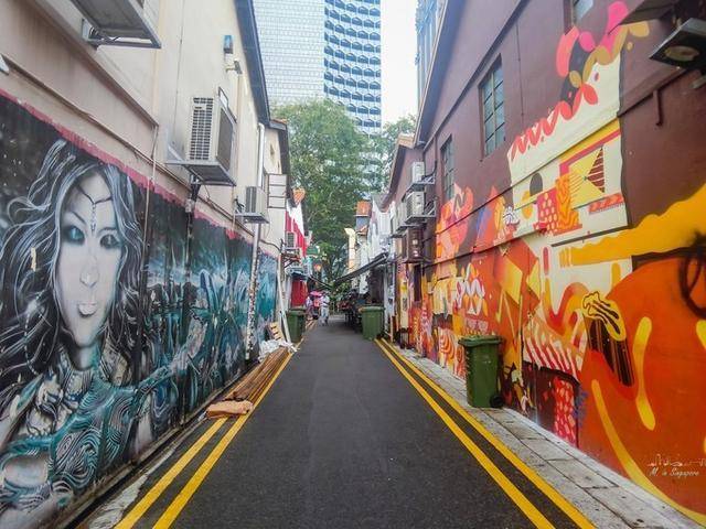新加坡网红打卡地哈芝巷，百米长的小巷子到底能有多好看？