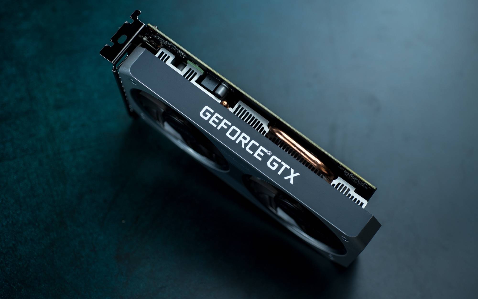 按照生产周期,预计最迟5月初,便可在各个渠道购入gtx 1650显卡.