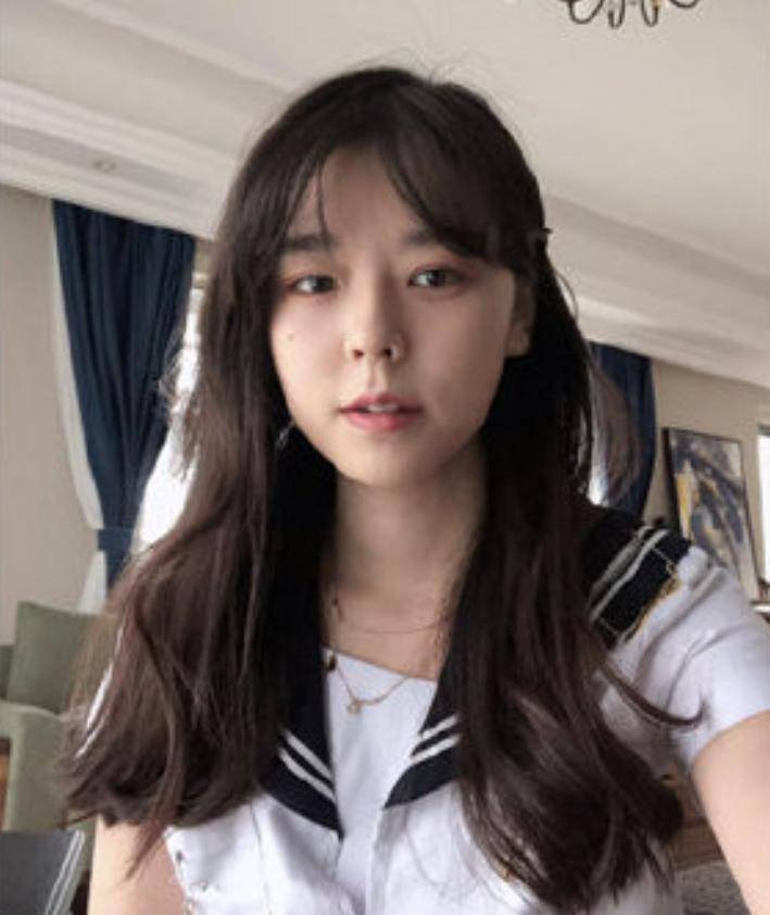 沫子秀美照诱直男,sp网友一张照片令"她"坐不住:照片哪来的?_进行