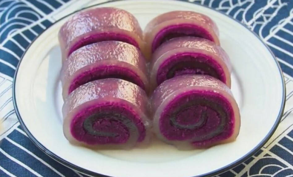 紫薯蒸好就吃太可惜稍微改下做法晶莹剔透成就一道精致小吃