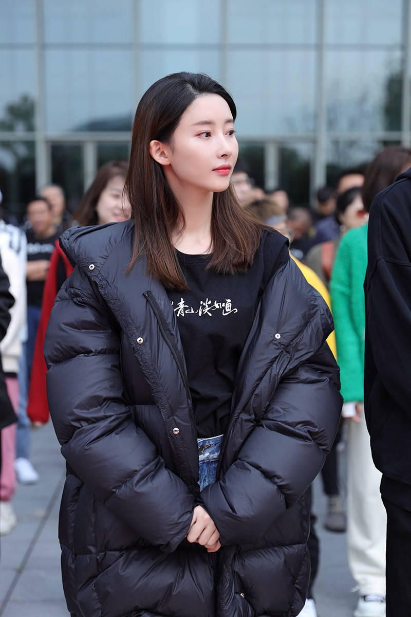 胡丹丹《月里青山淡如画》苏州开机 出演古琴才女弘扬传统民乐文化_柳