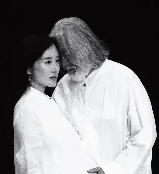 中国著名导演张纪中 3e61d3a45a42416dbc634f012614a723.jpeg
