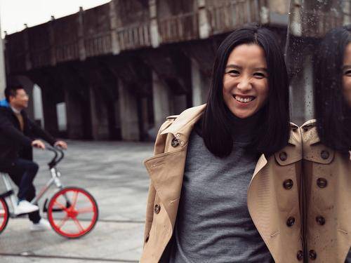 原创当年套现15亿卖掉摩拜单车的创始人胡玮炜如今生活怎样了