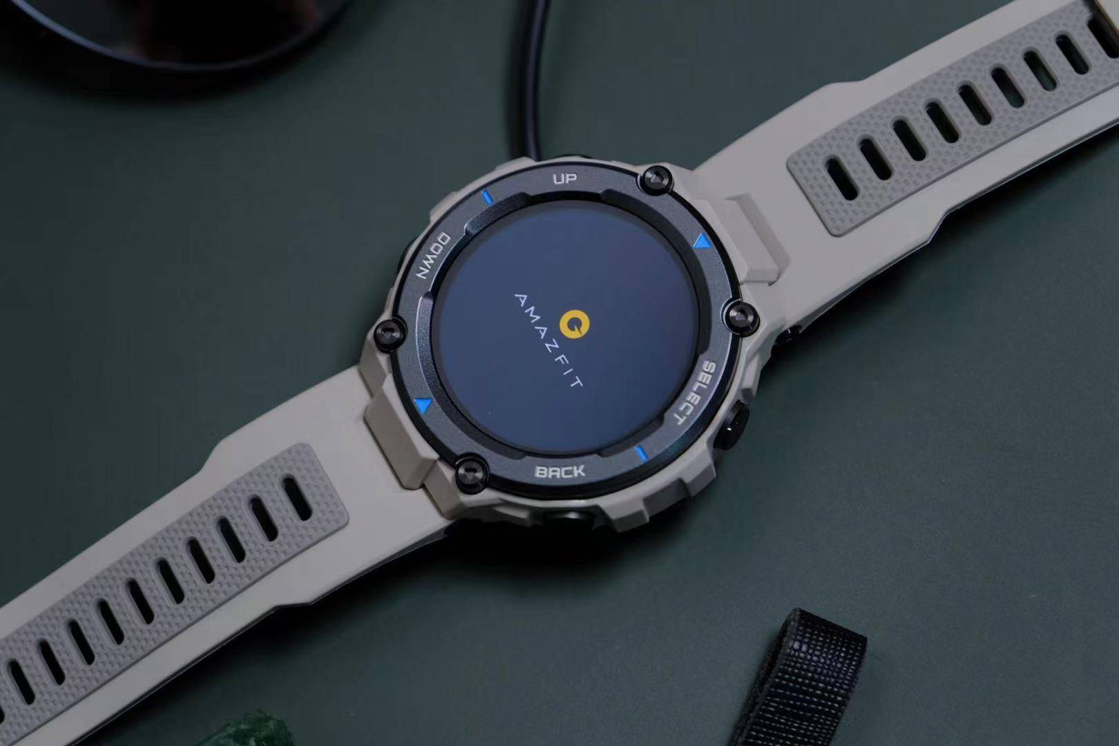 amazfit t-rex pro体验:户外爱好者的专属腕表_运动