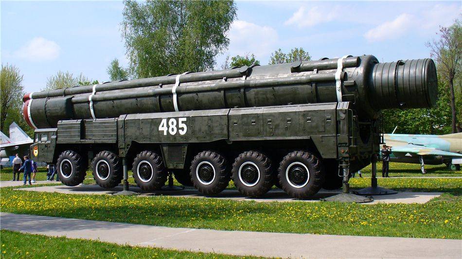 拒绝美国利诱,6名导弹专家惨遭"一窝端"_手机搜狐网