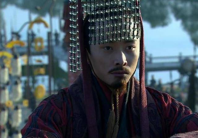 汉末三国身为傀儡的汉献帝曹操为何还要将三个女儿嫁过去