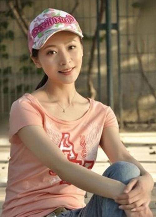 对黄海波不离不弃,不顾家人反对嫁给出狱后的他真是为了爱情吗_曲珊珊