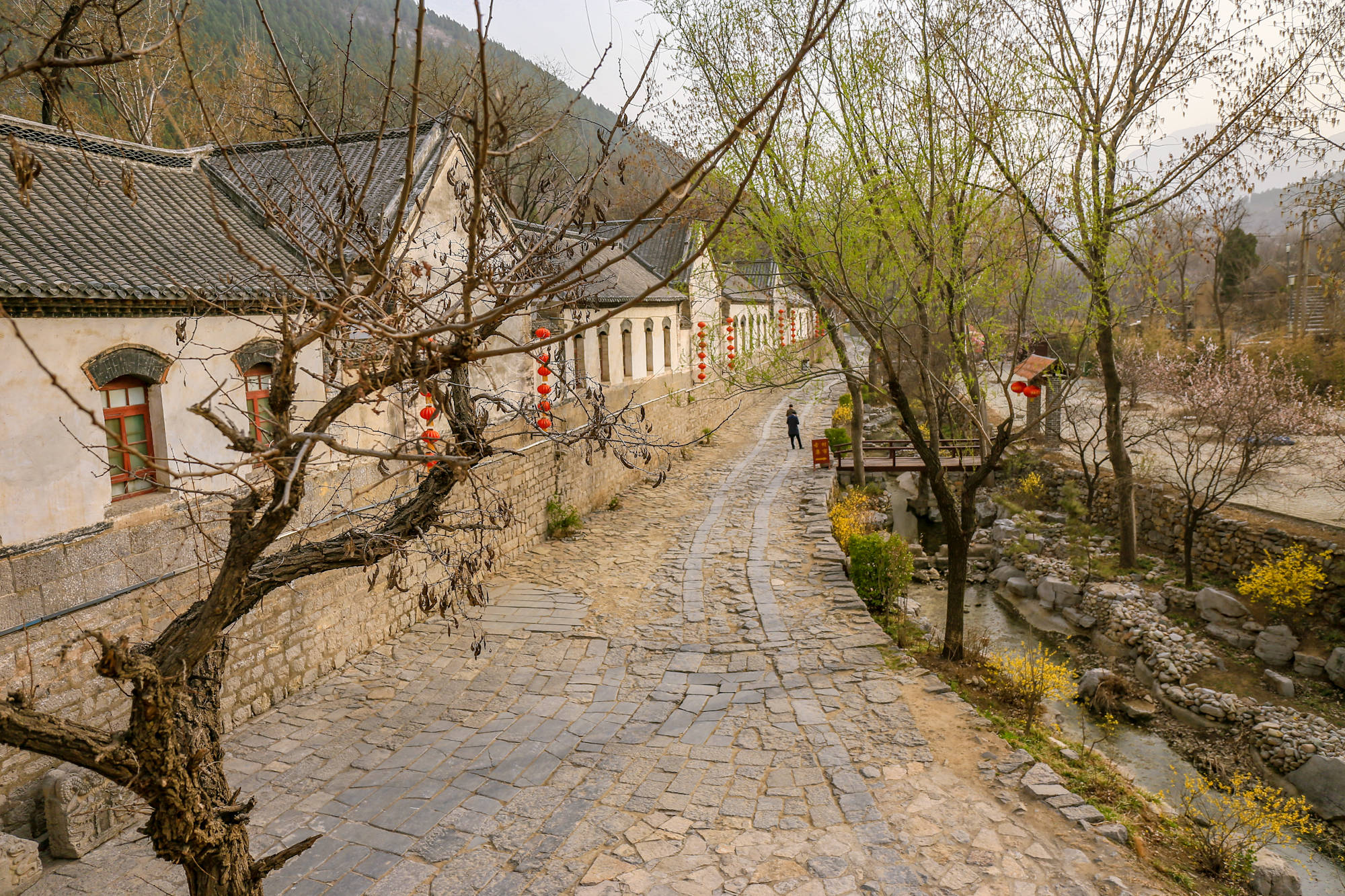 济南这个600多年北方典型古村落,曾风靡一时,为何现在贬褒不一