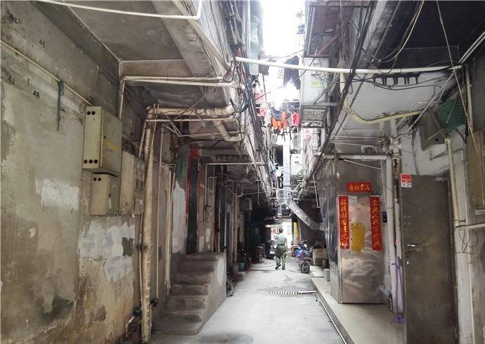 打工仔回家过年图片 87d67eb0eee04a32b913d86f85a2c5db.jpeg