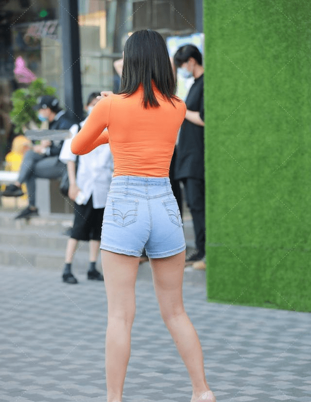 cfce3097123f434e8258021aa75e731e.png
