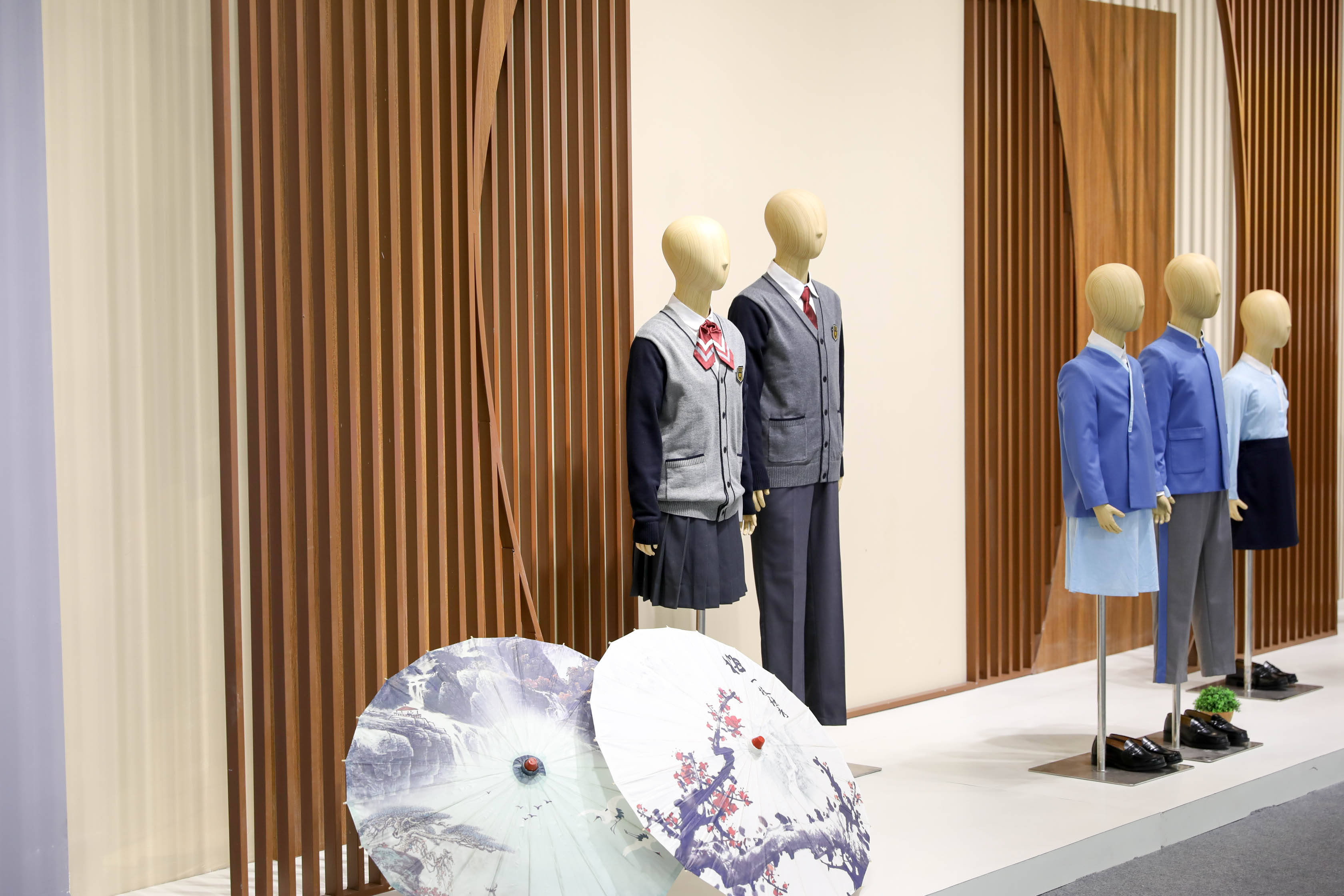 预见未来,创造未来 | 乔治白闪耀登陆2021上海国际校服·园服展