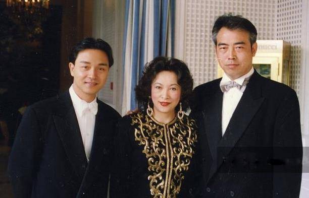 张国荣退出歌坛后专心拍戏,又迎来了另一个巅峰_陈凯歌