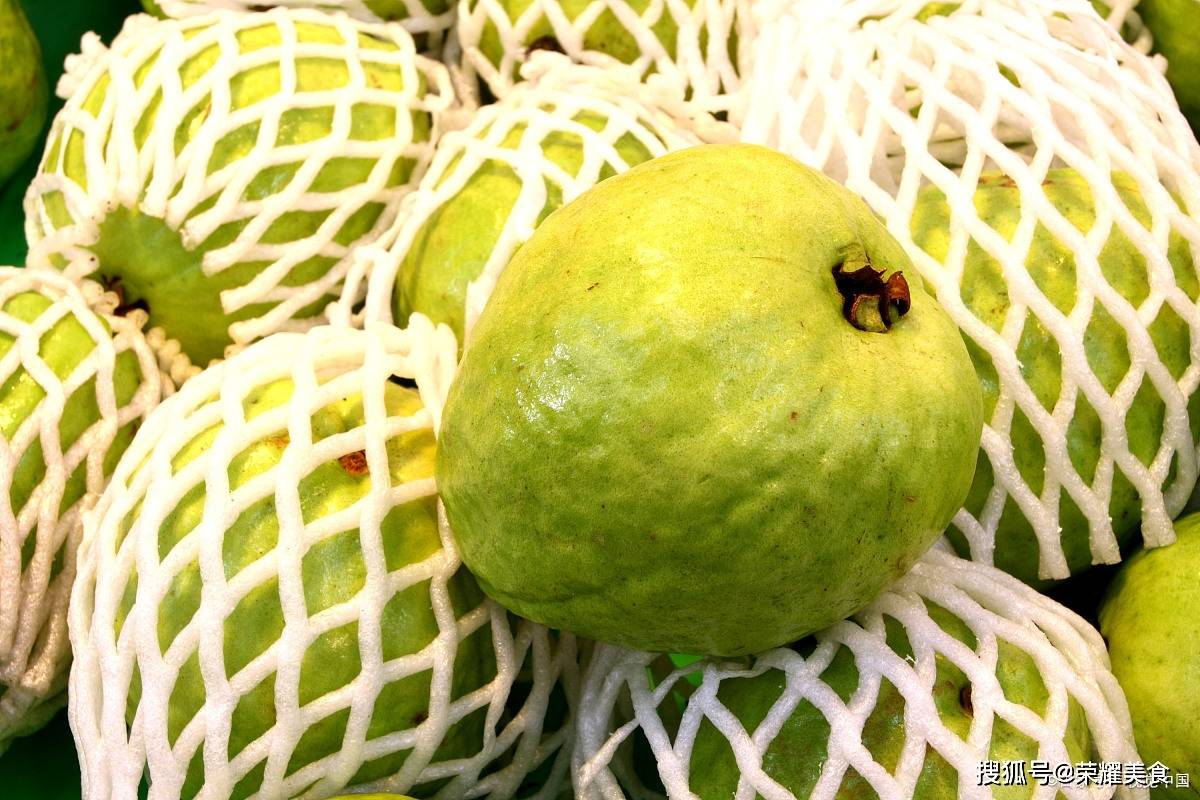 红肉芭乐和白肉芭乐有啥区别?