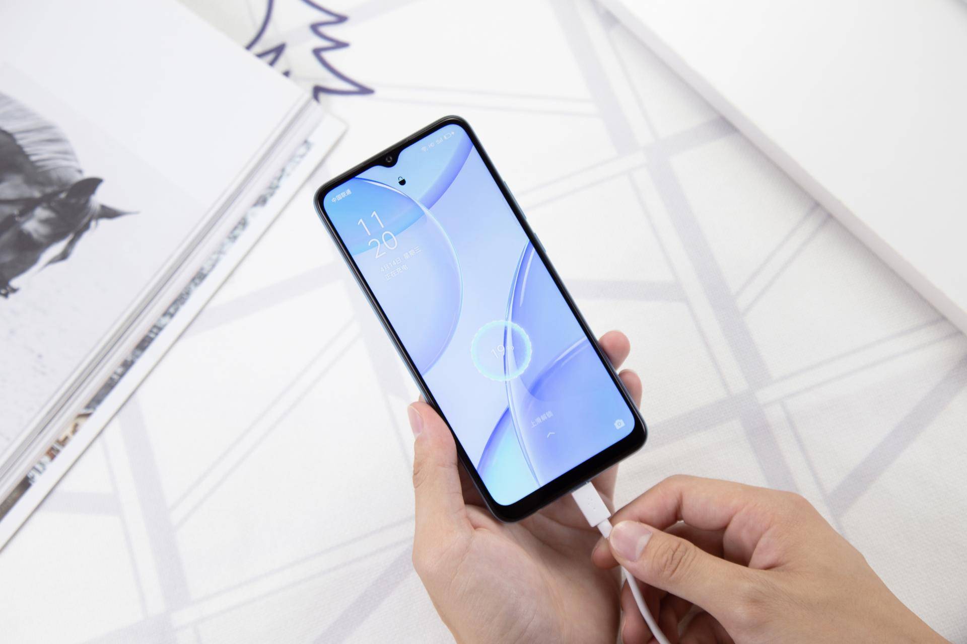 原创购机不纠结!谈谈新品oppo a35上手体验,这几点值得分享