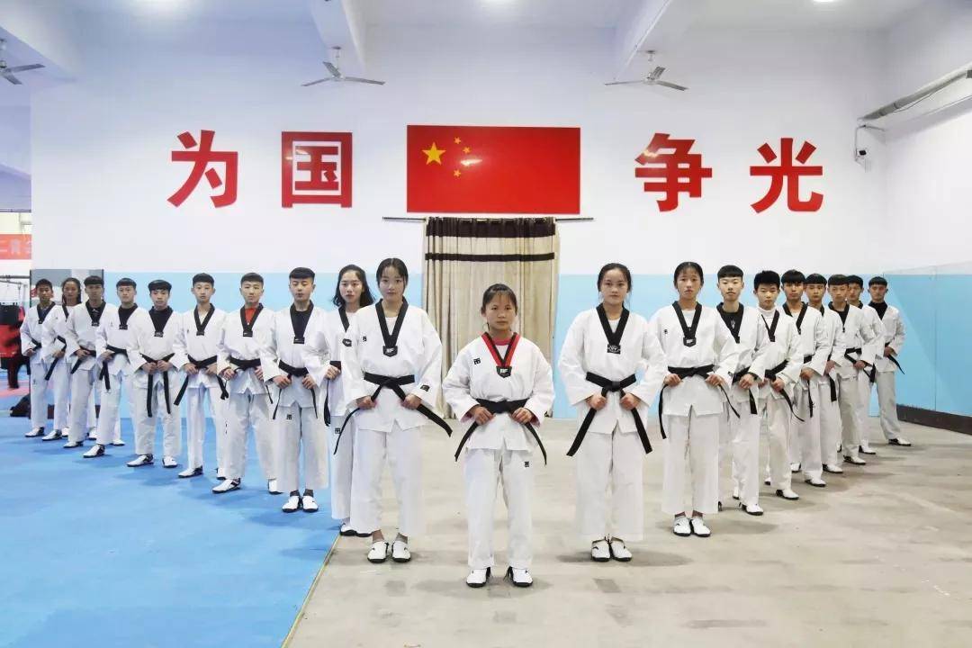 武术少林学校好考吗_少林武校学费多少_少林武术哪个学校最好