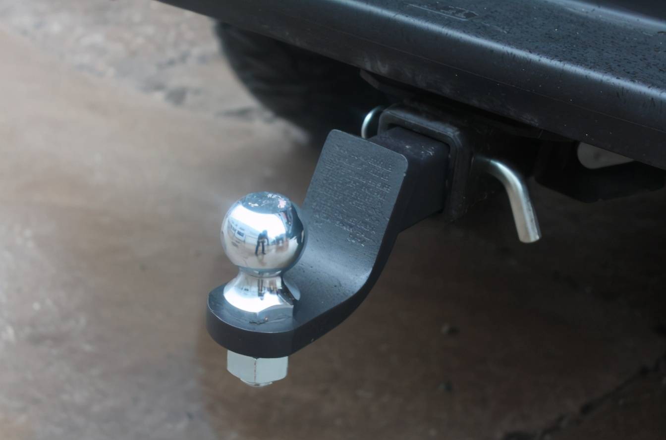 什么是流氓钩后车追尾撞上流氓钩责任如何划分