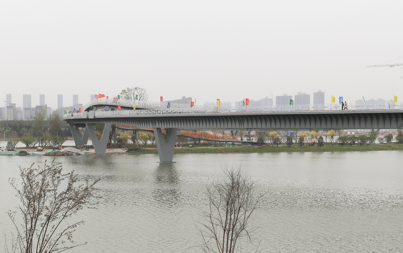 曲江杜陵慢行桥图片