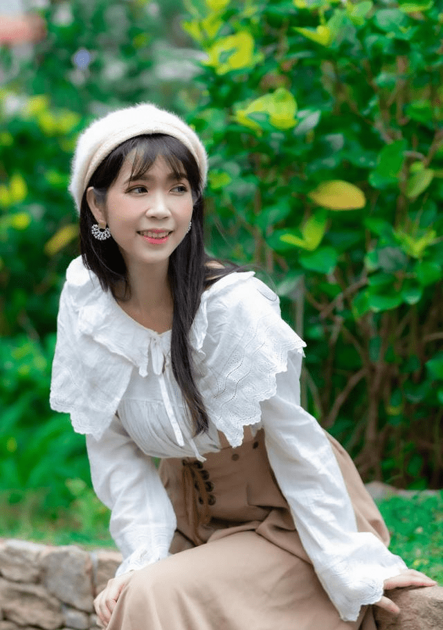 有的女孩子也许长相不是特别漂亮但笑起来的样子却格外甜美